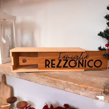 Carica l'immagine nel visualizzatore di Gallery, Surprise Box Porta Bottiglia con Tagliere