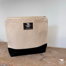 Carica l'immagine nel visualizzatore di Gallery, Pochette personalizzata nome