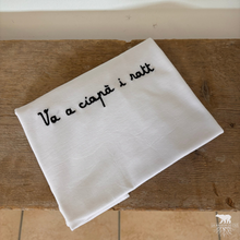 Carica l'immagine nel visualizzatore di Gallery, T-shirt ricamata - Va a ciapà i ratt