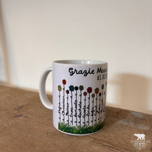 Carica l'immagine nel visualizzatore di Gallery, Tazza in ceramica con i fiori