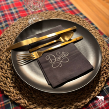 Carica l'immagine nel visualizzatore di Gallery, Tovaglioli in Cotone Personalizzati con Nome - Eleganza per la Tua Tavola di Natale