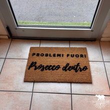 Carica l&#39;immagine nel visualizzatore di Gallery, Zerbino - Problemi fuori, Prosecco dentro
